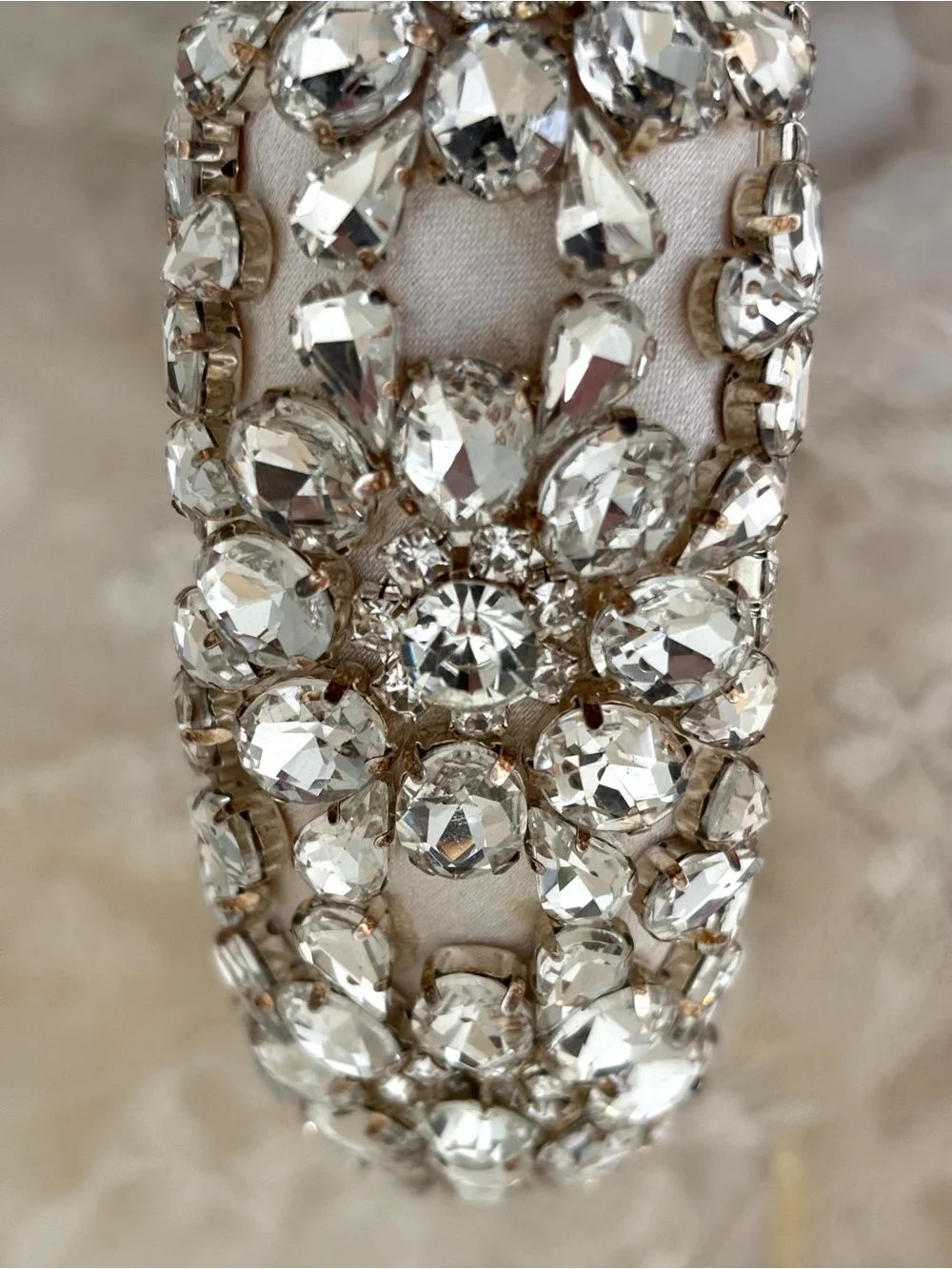 Rhinestone Headband NWOT Padded White Satin Sparkly Special Occassion Bridal